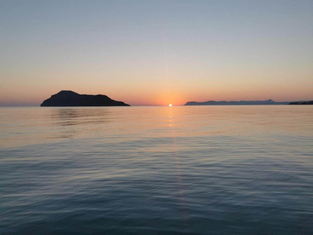 Kato Stalos Mare Εξωτερικό φωτογραφία